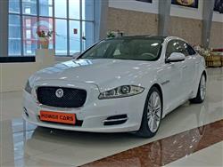 جاكوار XJ